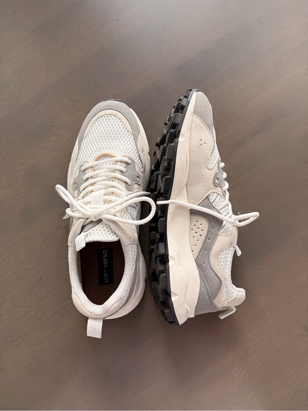 Loft Versa Sneakers
